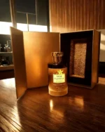 Eau de Parfum NOIR VAINILLE Man Mosaikosmetic caja